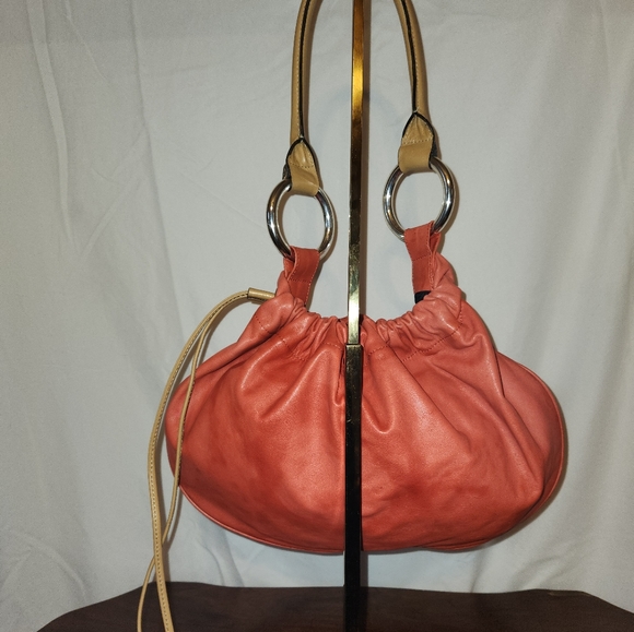 Sequoia Vintage Coral leather hobo with a tan handle - Picture 4 of 11
